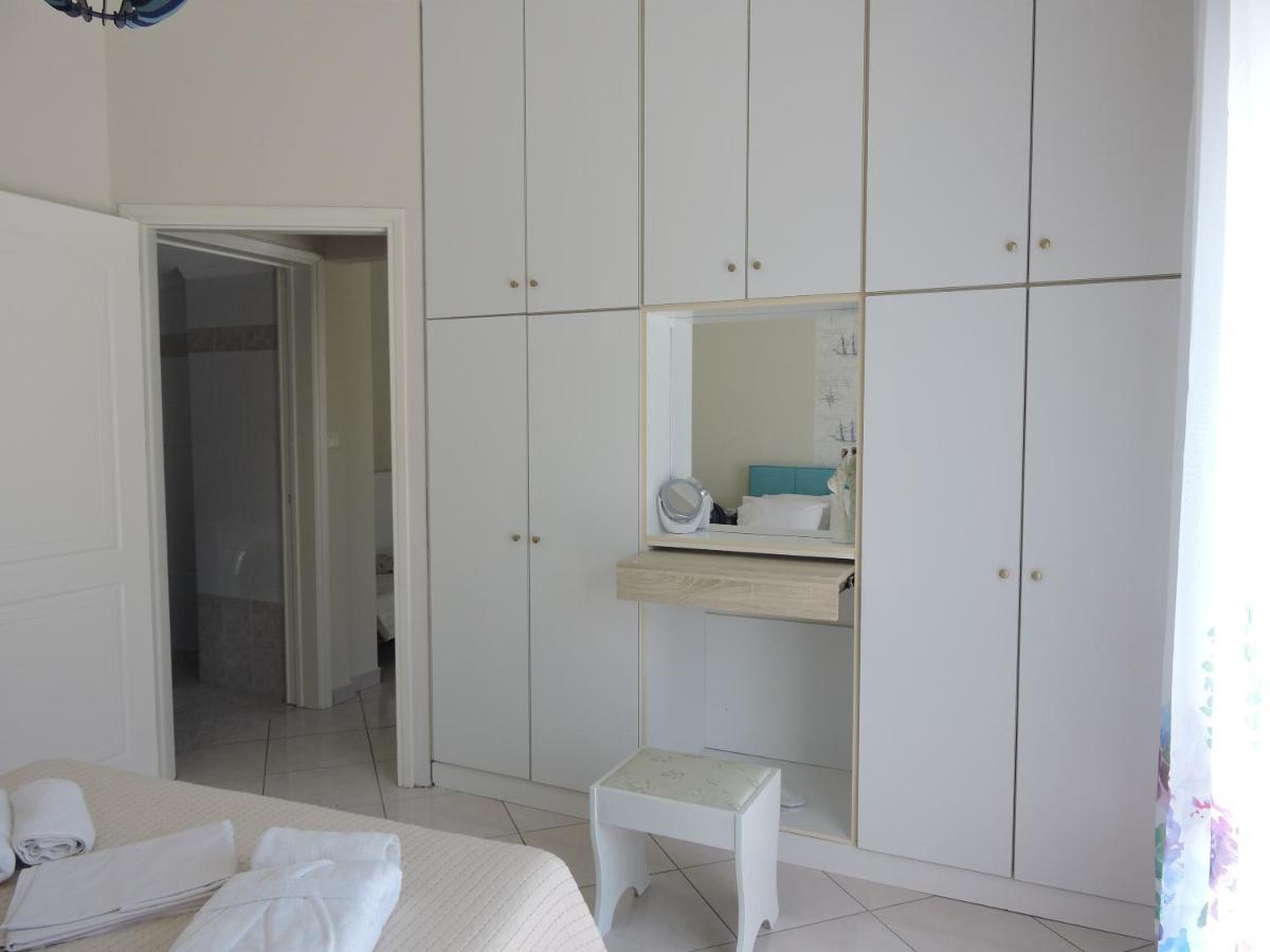 Apartment Sweet *